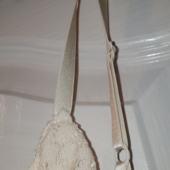 Romper - Picture 8 of 9